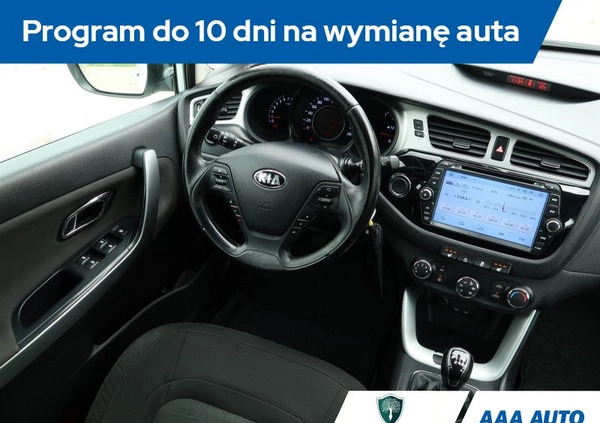 Kia Ceed cena 30000 przebieg: 219883, rok produkcji 2013 z Golub-Dobrzyń małe 254